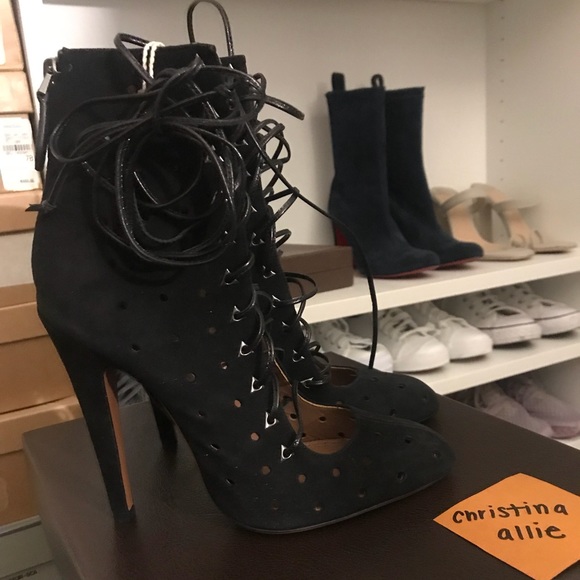 Alaia laser cut lace up booties - Picture 2 of 6